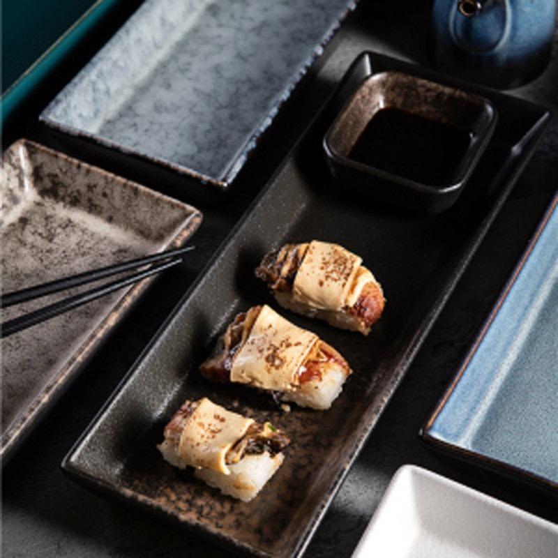 Japanese-style Ceramic Seasoning Pot Household Creative Kitchen Oil Salt Sugar Monosodium Glutamate Condiment Box Oil Pourer