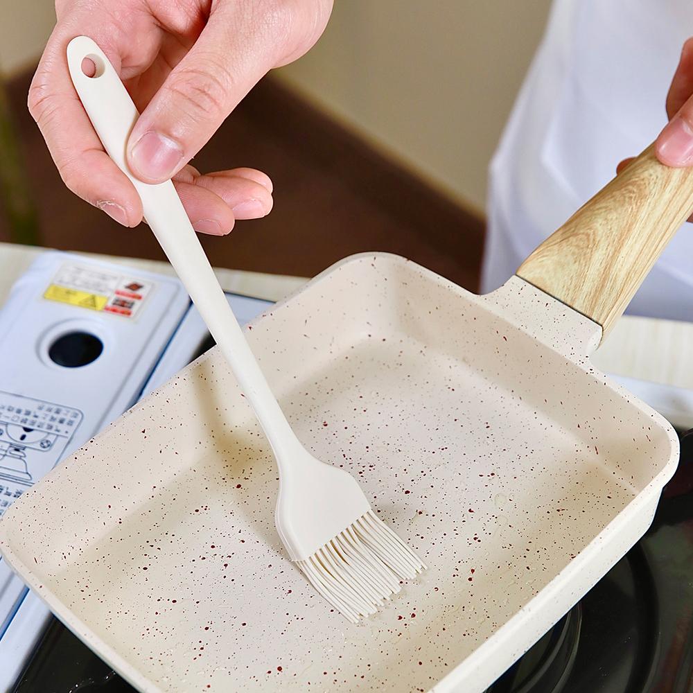 White Non-stick Silicone Spatula Oil Brush Food Clip Cooking Utensils Beef Meat Egg Kitchen Scraper Wide Pizza Cooking Tools