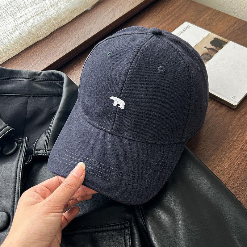 Stylish Simple Polar Bear Embroidery Versatile Baseball Cap Female Spring Summer Couple Vintage Shade Cap