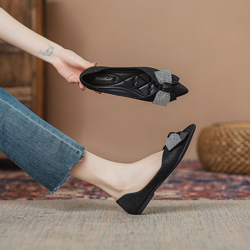 Fashion Low Heels Shallow Mouth Women Flock Rubber PU Thin Shallow Mouth Women Low Heels Rubber Flock PU