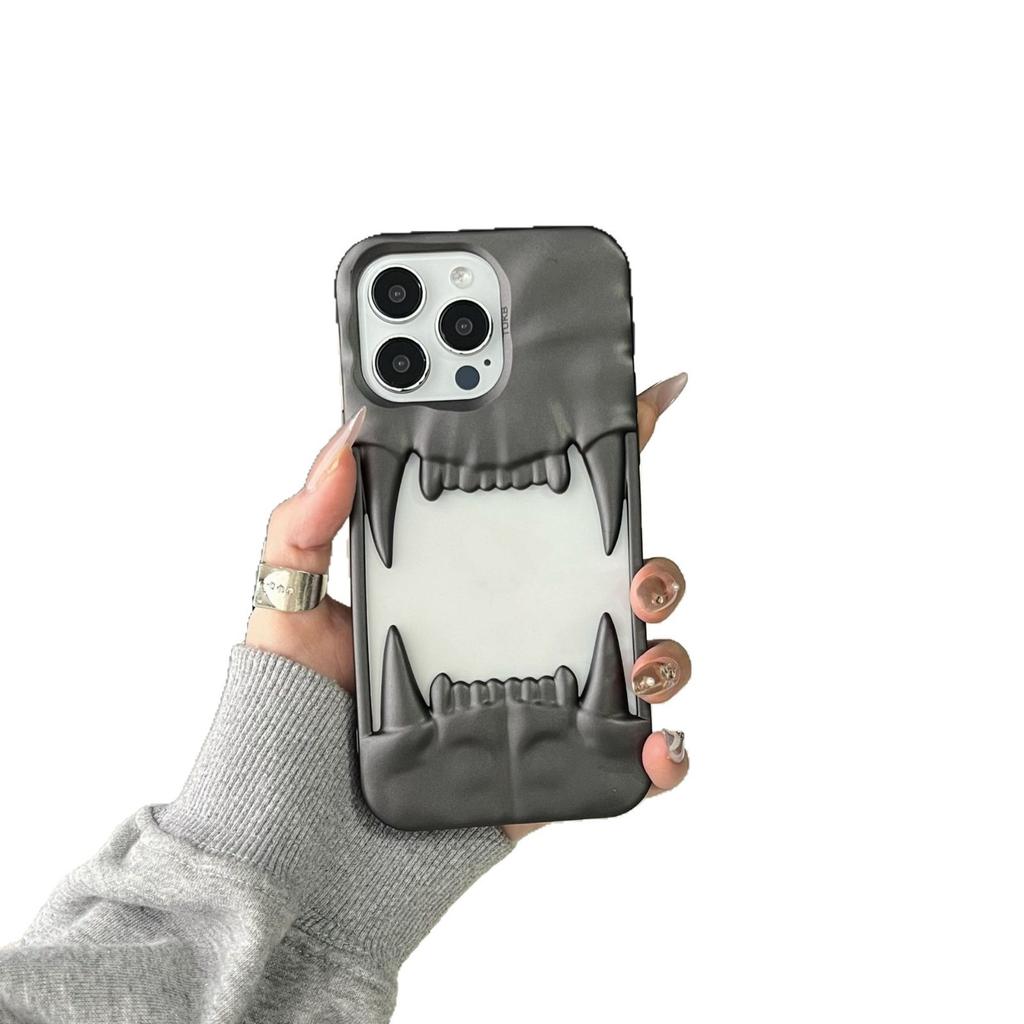 Suitable for IPhone16promax, Hollowed-out Pleated Tiger Tooth Matte Phone Case, Apple 15 Protective Case