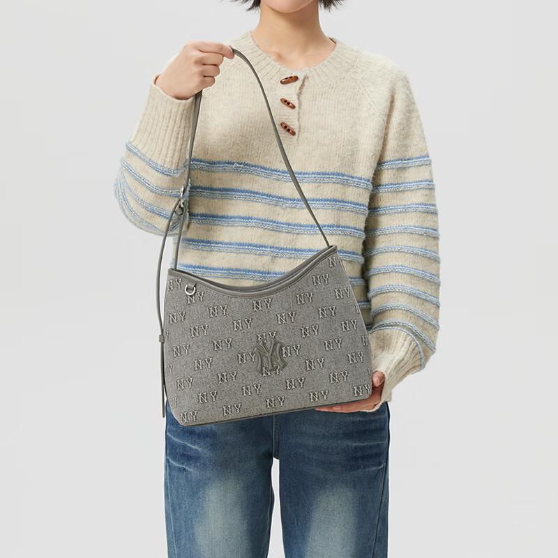 MLB Unisex All-Season Shoulder Bag