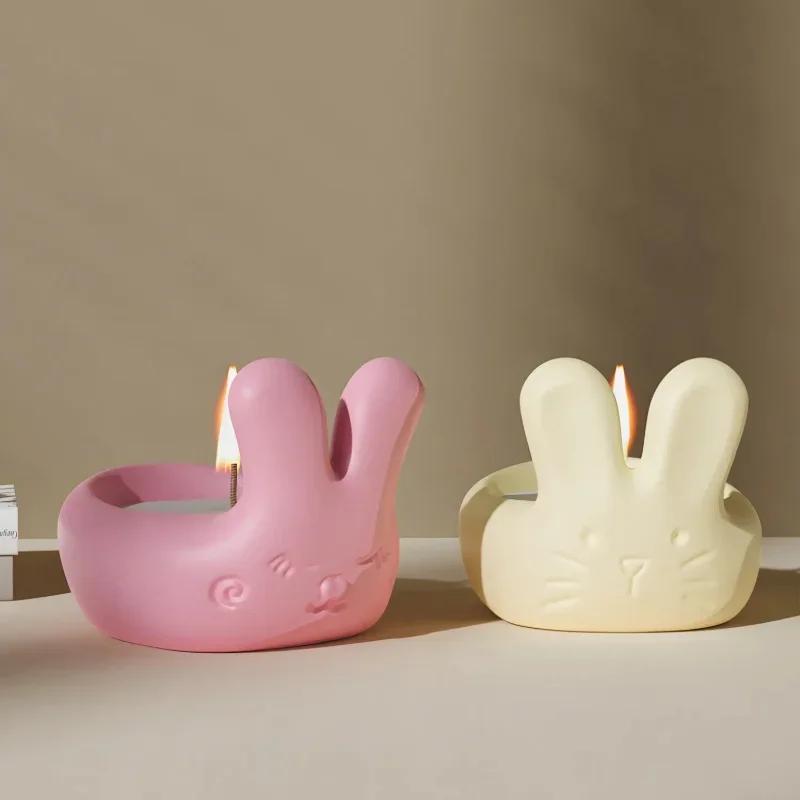 1PC DIY Vertical Ears Closed Eyes Rabbit Expression Candle Holder Silicone Mold Storage Box Display-Piece Easter Egg Candle Mold