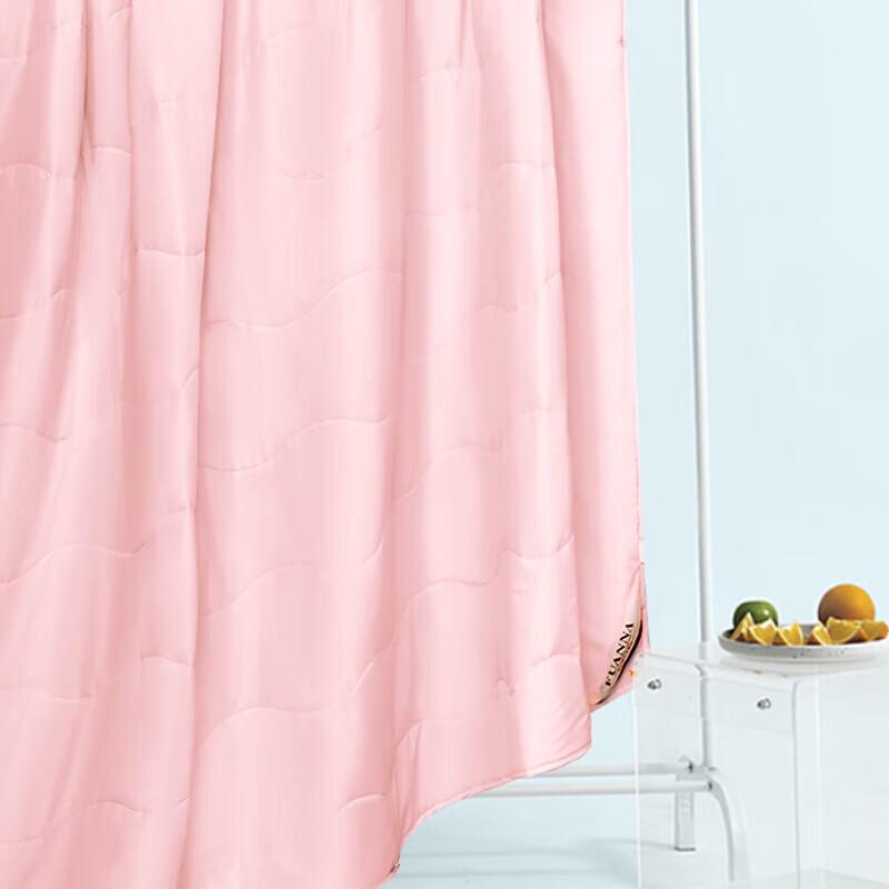 FUANNA Seven-Hole Antibacterial All-Season Quilt