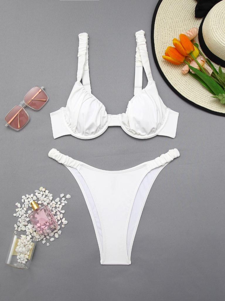 2026 European & American Women's Solid Triangle Bikini: Sexy Two-Piece Swimwear for Hot Spring Resorts