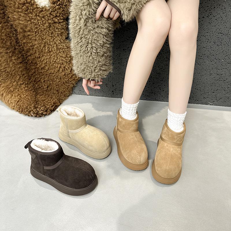 Women's 2024 Genuine Leather Snow Boots: Thick Sole, Anti-Slip, Velvet-Lined, Warm, Big Head Design for Winter