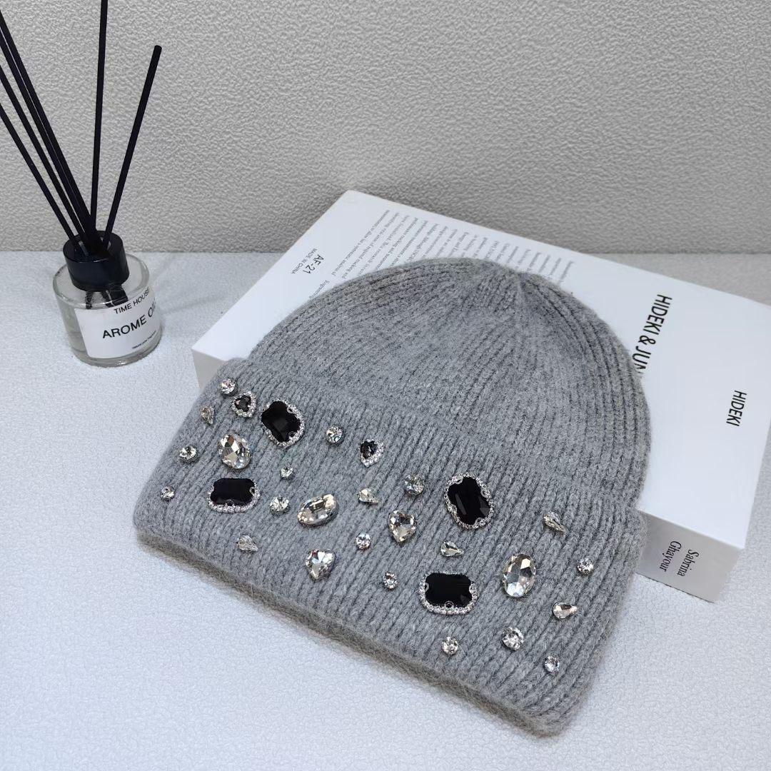 

Rhinestone Rabbit Wool Hat for Women In Autumn and Winter White Big Head Knitted Hat Showing Face Small Northeast Wool Hat Cold Hat M（56-58cm）