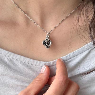 Geegee [prata925] colar rosa negra
