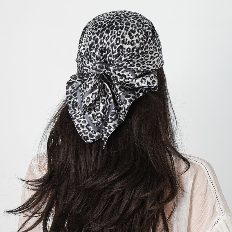 

Платок 70x70 см с леопардовым принтом, атласный шелк, повязка на голову, мусульманские хиджабы, шали, гладкий, мягкий платок для волос, исламский тюрбан, бандана 70X70cm