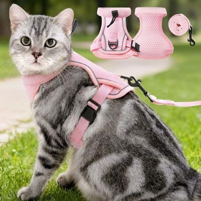 Reflective Design Cat Harness Vest Escape Proof Breathable Cat Lead Leash Adjustable Vest Comfortable Pet Walking Harness