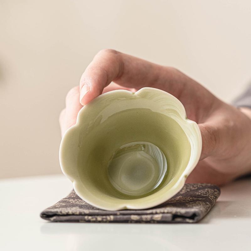 2pc/set Retro Yaozhou Kiln Celadont Teacup Tea Dust Green Kuikou Cup Tasting Tea Cone Bowl Personal Master Cup Kung Fu Set 35ml