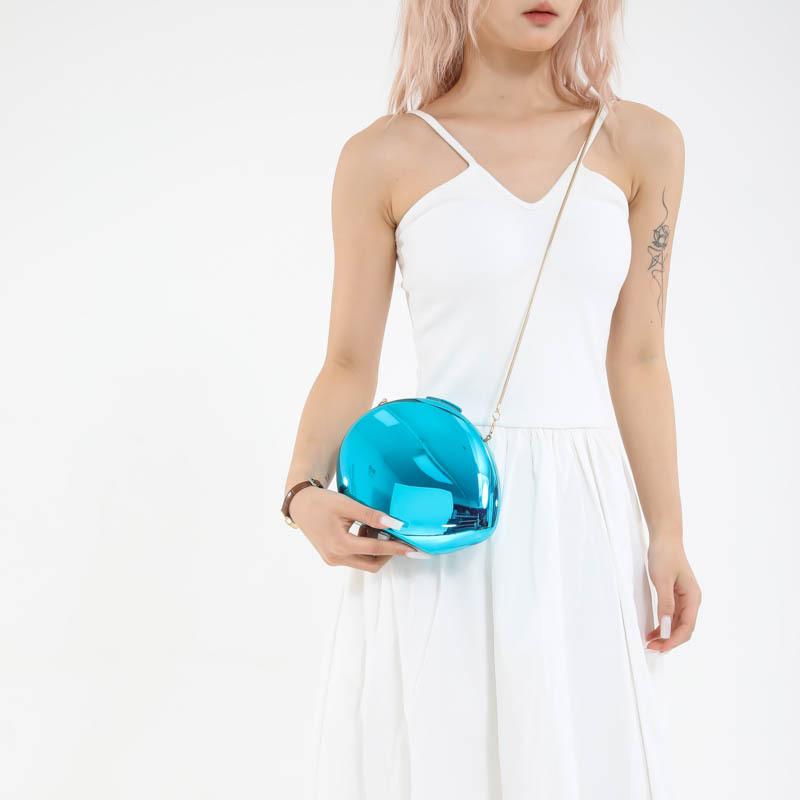 Personalized Acrylic Bag 2025 New European and American Fashion Glossy Metal Goose Egg Box Bag Women's Messenger Bag