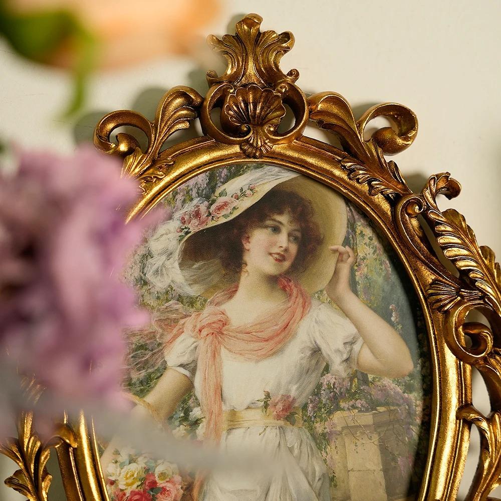Gold Vintage Picture Frame European Antique Style Home Office Decor Desk Photo Frame for Wall Mounting Tabletop Wedding Display
