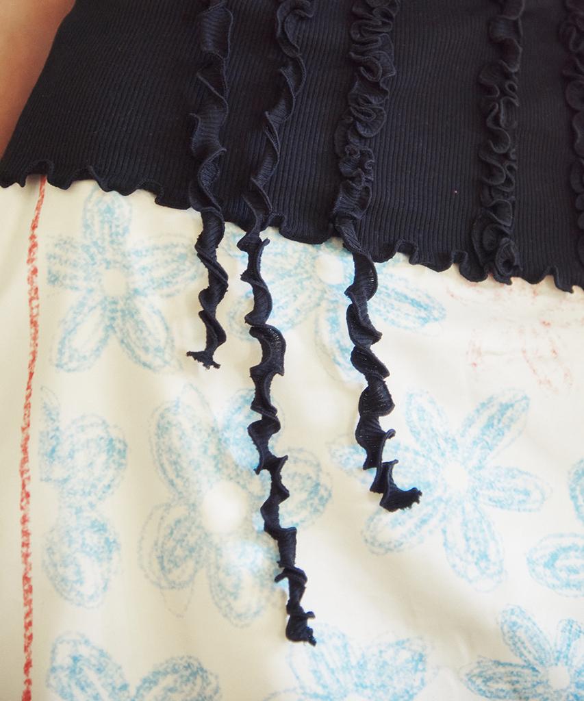 CENTAUR.KR Ribbed Frill Sleeveless Top_Black