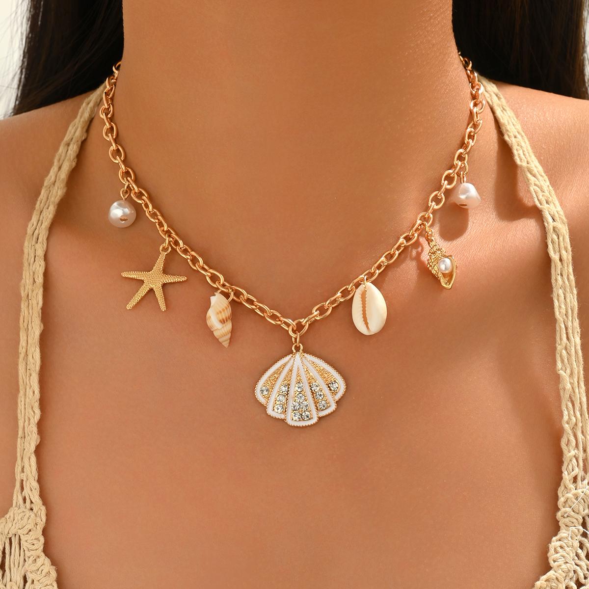 Summer Beach Shell Starfish Charm Necklace Gold Tone Rhinestone Faux Pearl Adjustable for Women Vacation Wear 40cm
