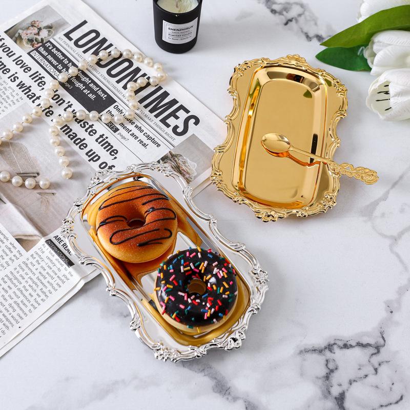 Vintage Embossed Metal Iron Tray Serving Platter Dessert Plate Jewelry Storage Organizer Snack Tray for Dining Table Decor