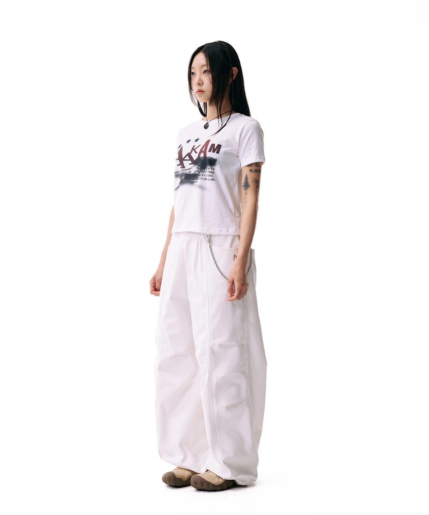AAKAM Knee Pin-Tuck Printed Denim Pants (White)