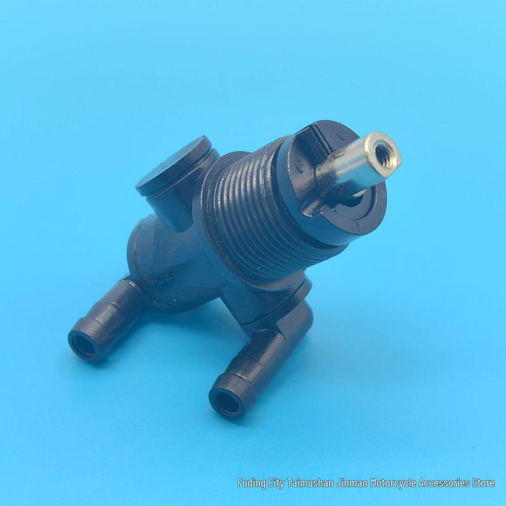 2-Way Fuel Shut-off Valve for 2004-2005 Polaris Sportsman 400, 500, 600, 700 (7052159)