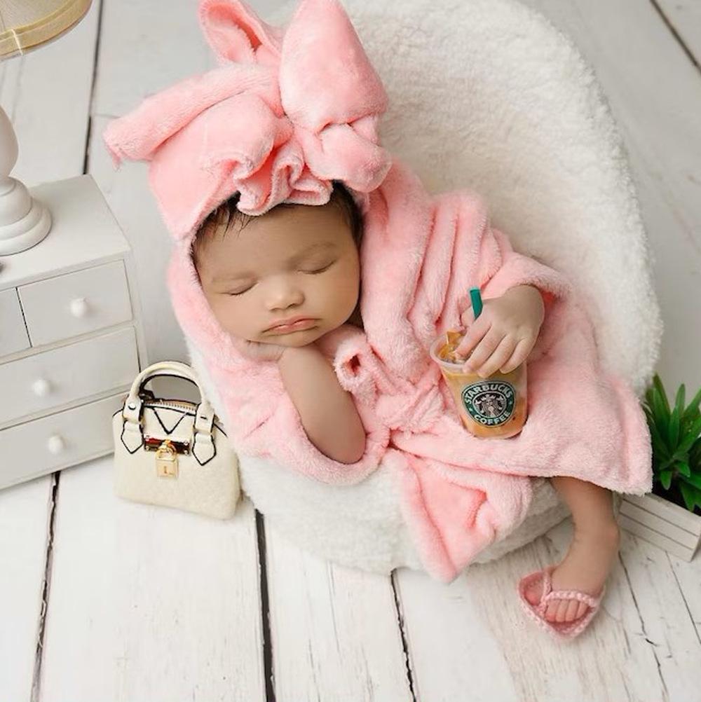 Newborn Bathrobe Baby Pajamas Photo Shoot Costume Set for Boys and Girls