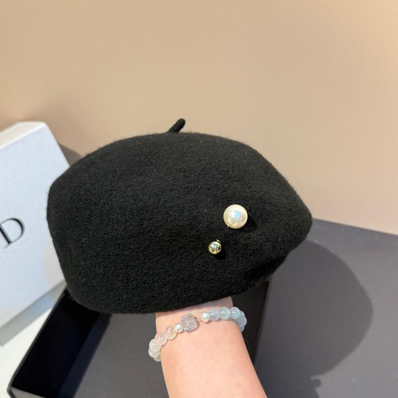 High Quality Light Luxury Irregular Wool Beret Winter Warm Slim Face Pearl Painter Hat
