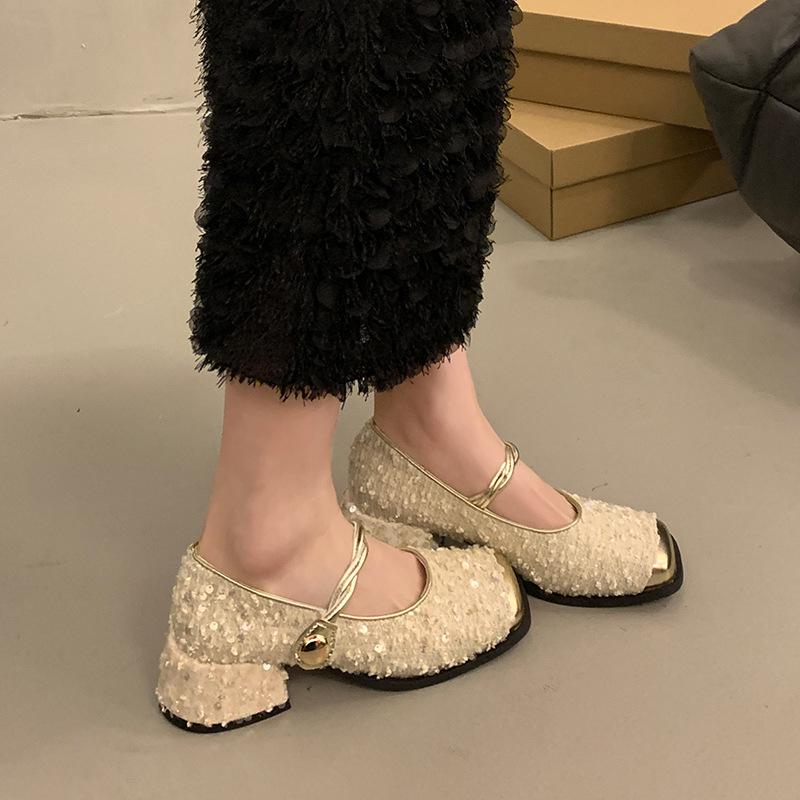 

Туфли средней длины на толстом каблуке для женщин 2025 новая весна сказочный стиль французские вечерние туфли 42 покинуть белый