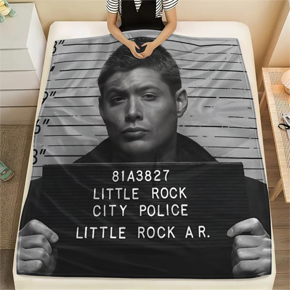 1 st Dean Winchester Tryck Flanellfilt, Högkvalitativ Alla Årstider, Heminredning, Värme och Komfort, Perfekt för Julklappar