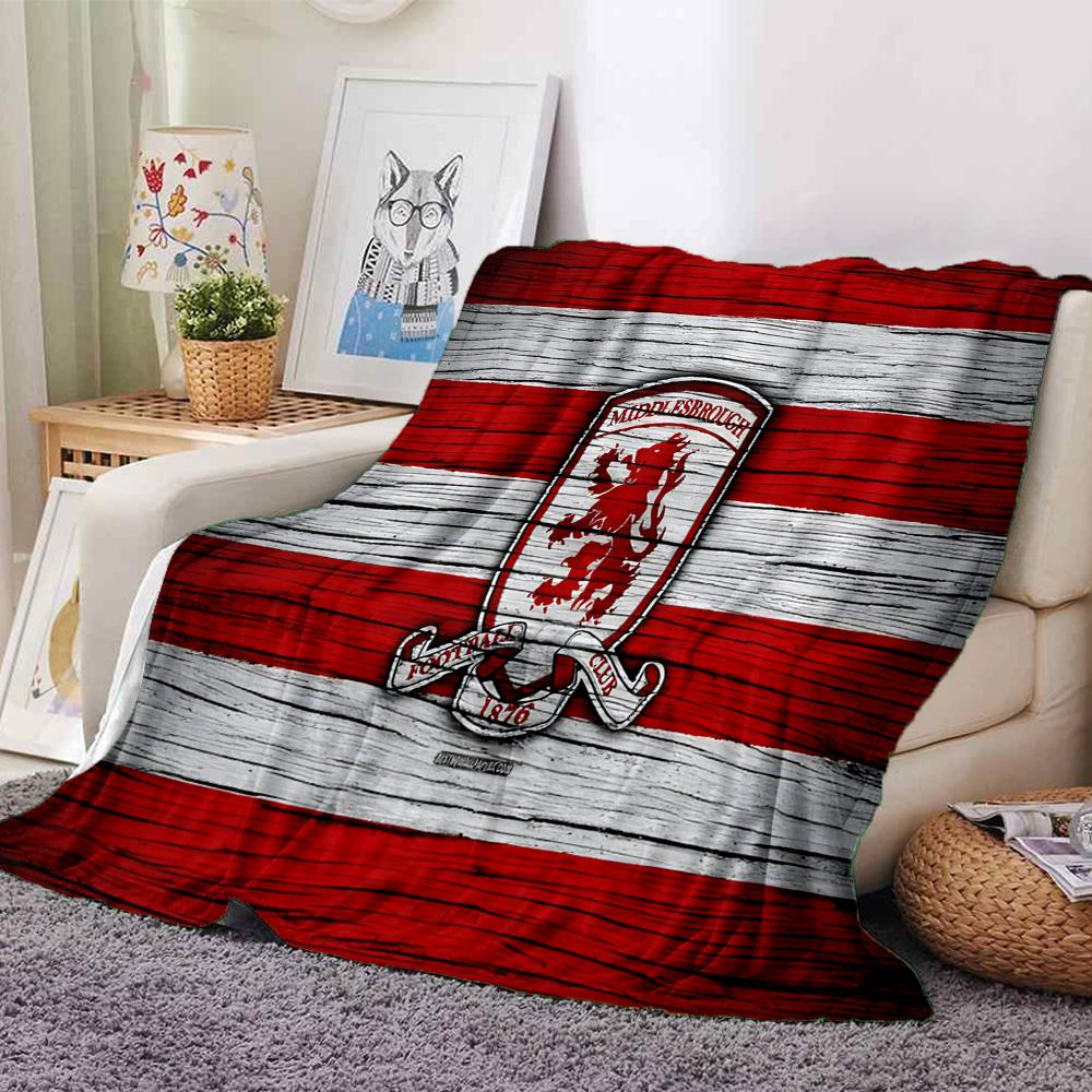 Red Lion Football Club Flannel Blanket, Soft Polyester, Modern Design, All-Season for Camping, Travel, Gifts for Holidays or Birthdays