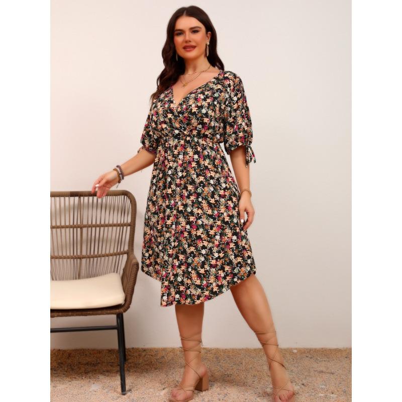 Große Größe Temperament Elegant V-Ausschnitt Taille Spleißen Blumenkleider