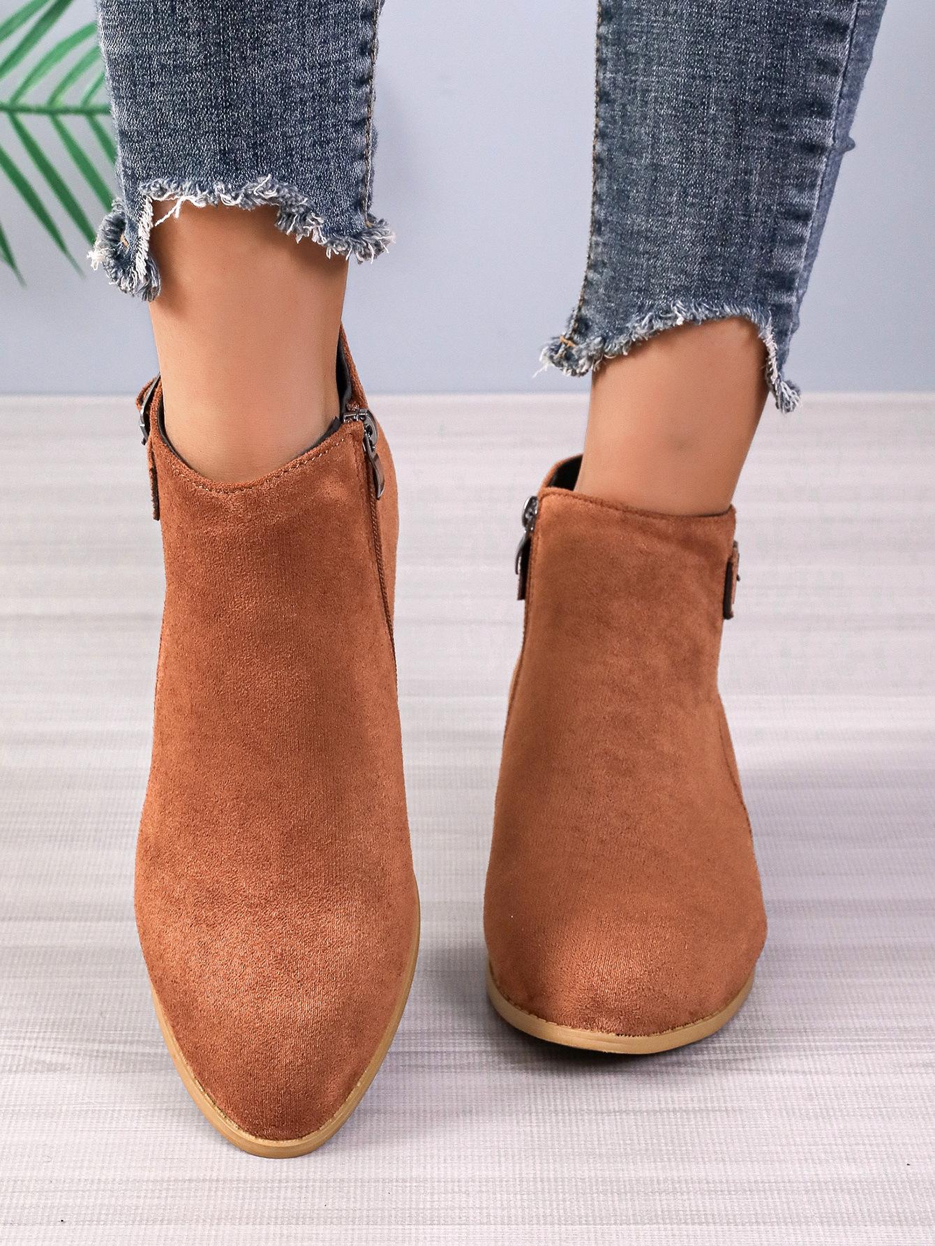 

Women s thick-heeled short boots 2024 new foreign trade large-size suede pointed belt buckle square root women s boots large-size women s shoes 43 коричневий