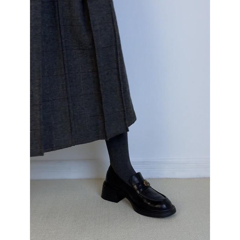 Cowhide Version~ Leather Thick Heel British Style Camellia Round Head One Pedal Loafers Women's Retro Small Leather Shoes Single Shoes