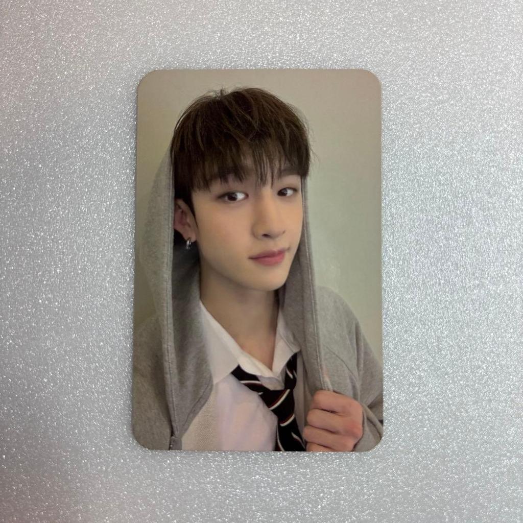 [USED] Stray Kids Bang Chan IN Live Shopee Apple Music