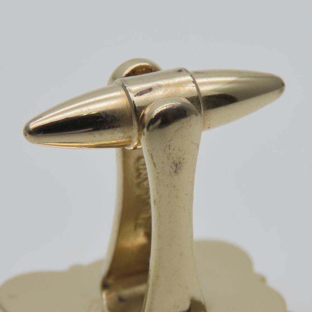 Used Wedgwood cuffs metal gold gold riding