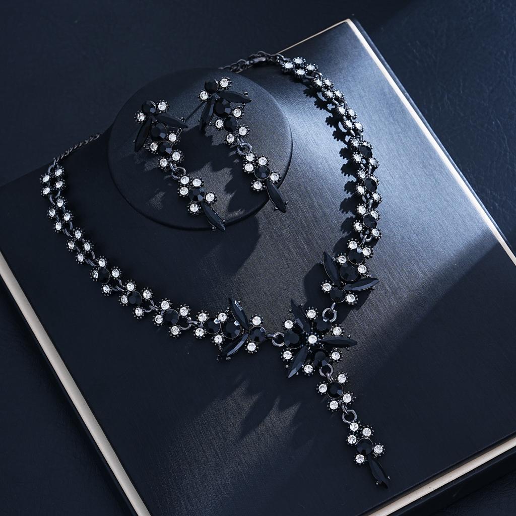 2026 Necklace Earrings Two-piece Set Premium Rhinestone Set Bridal Wedding Banquet Jewelry