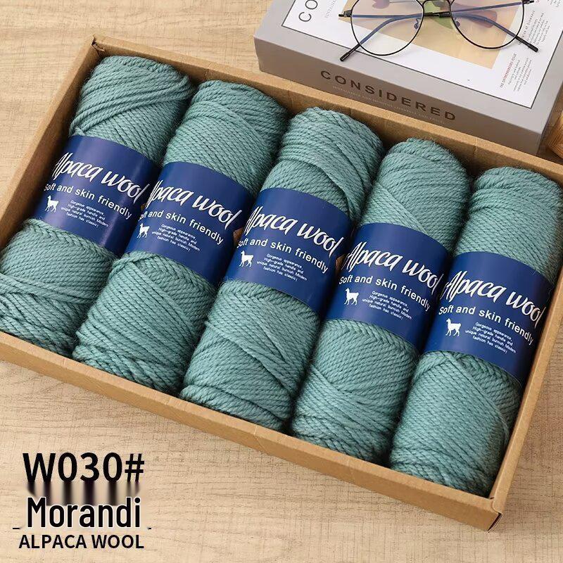 Soft Alpaca Yarn: Comfortable, ideal for hand-knitting scarves and other medium-thick projects.