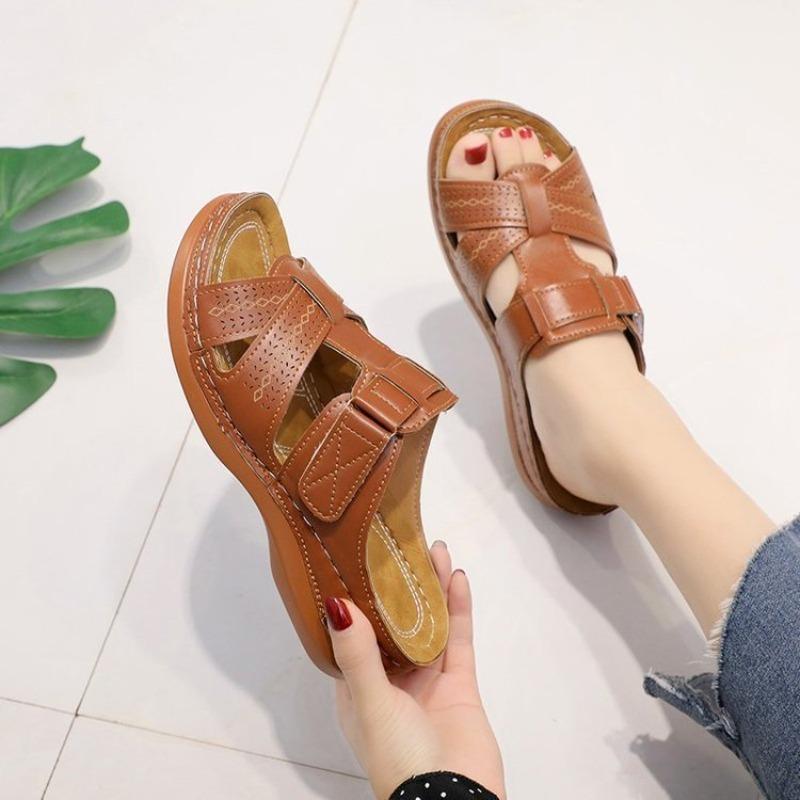 

women s shoes large size sandals fashionable retro solid color platform slippers women s sandals 44 коричневий