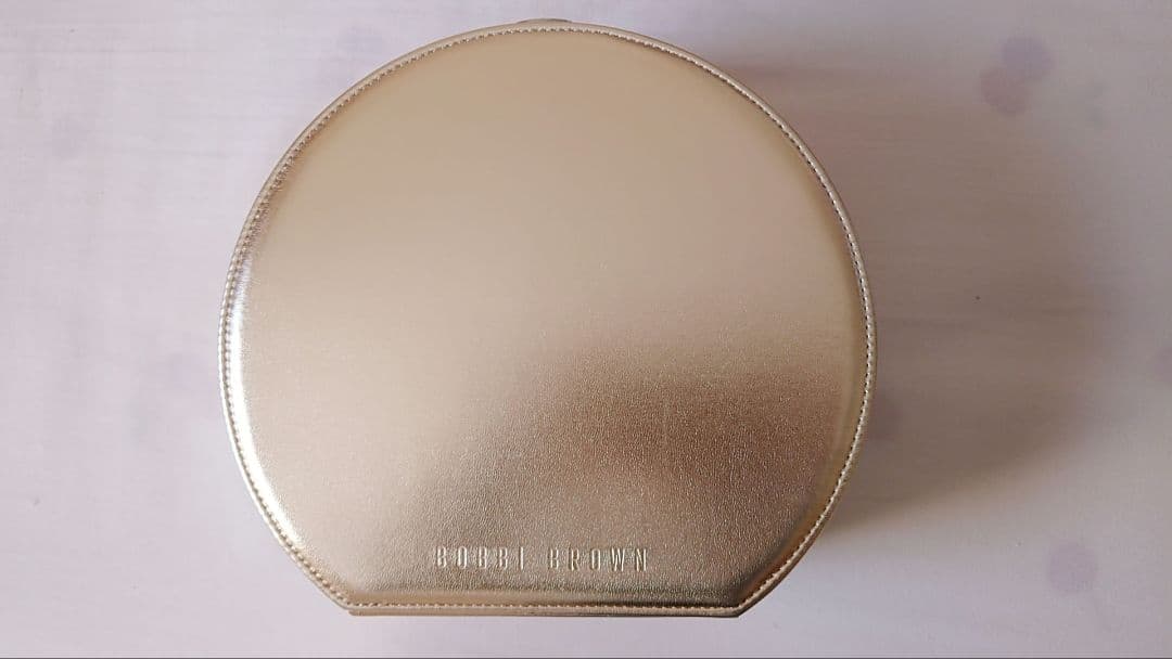 

[USED] Bobbi Brown Christmas Coffret 2025 - Bonus Vanity Pouch