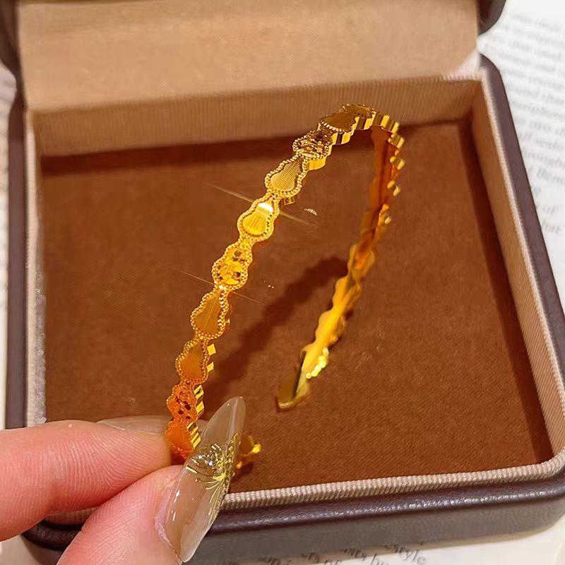 Iced Out Dragon Scale Gourd Bangle - Luxurious Gift for Her