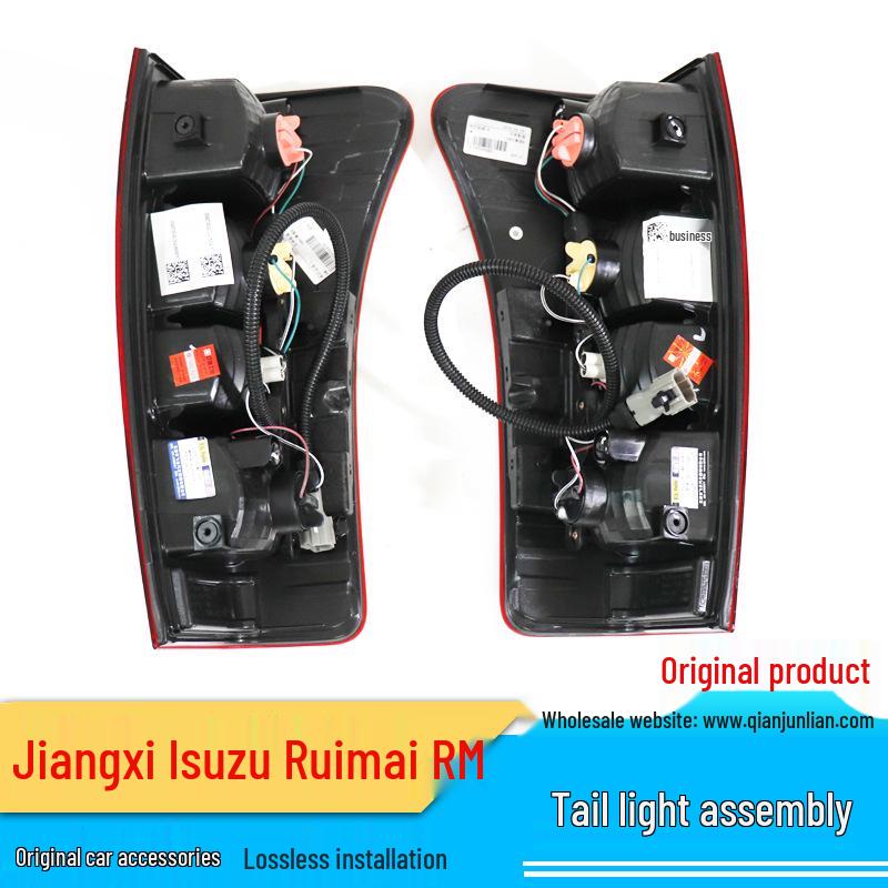 Isuzu RM Ruimai Pickup Truck Taillight Assembly - Rear Taillight & Brake Light for Collision Prevention