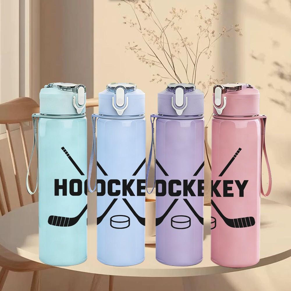 1PC Hockey Stick Cross 750ml Color Plastic Sports Water Bottle Leakproof Flip Straw Lid Suitable for Sports Office Home Use