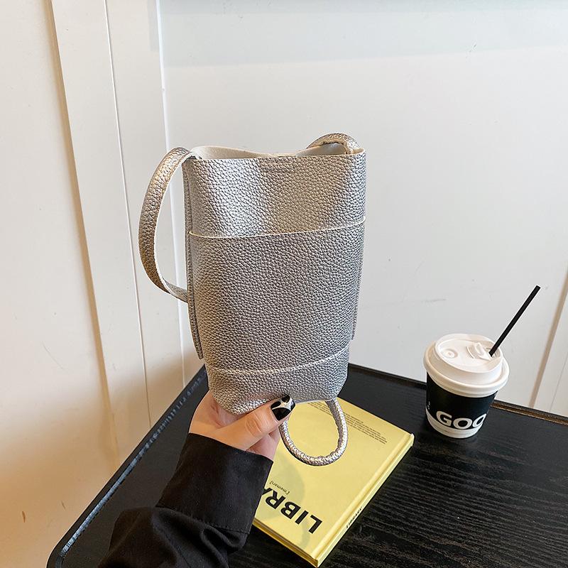 Internet Celebrity Fresh Casual Fashion Small Square Bag Women 2025 Summer Mini Mobile Phone Shoulder Bag Korean Version Fashion Messenger Bag