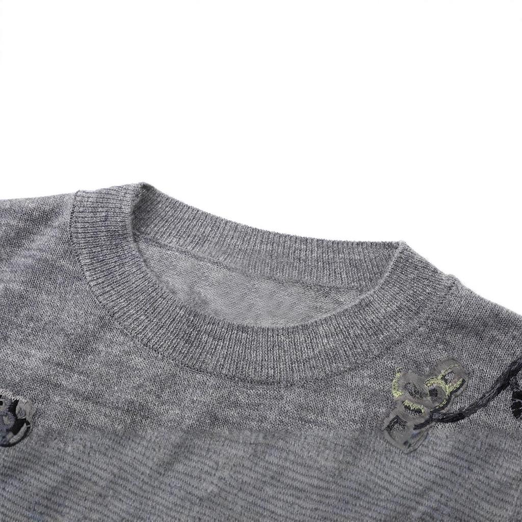 Autumn 2025 Women's Chinese-Style Loose Round Neck Knitted Sweater