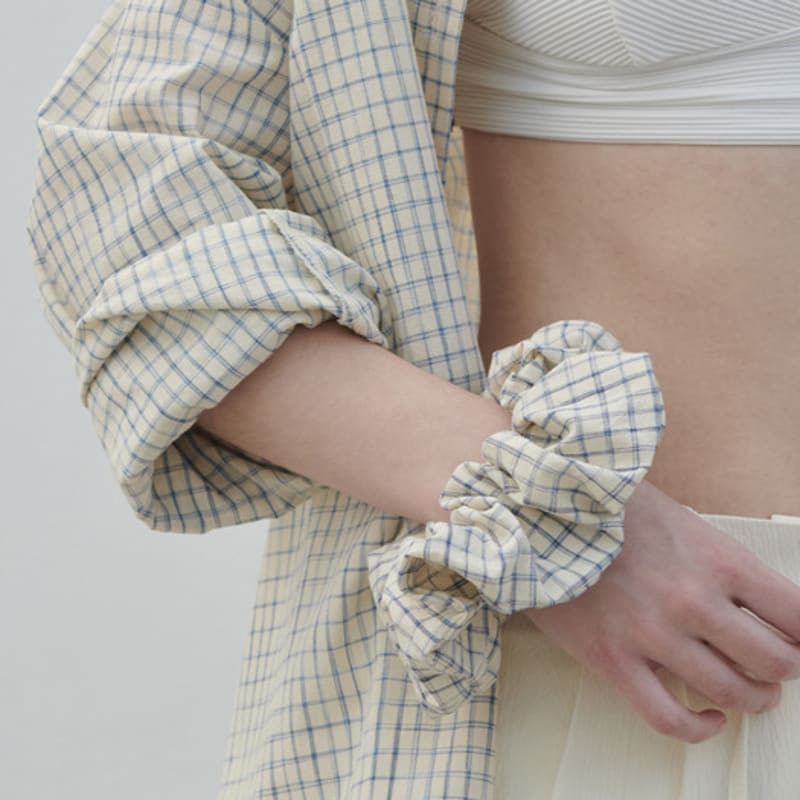 

320SHOWROOM Резинка для волос из клетчатой ткани Монсе желтая YELLOW