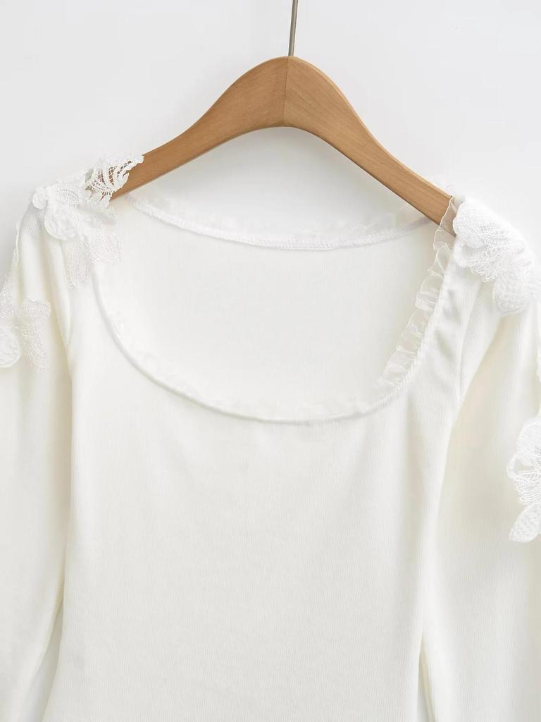 Pure Desire U-neck Lace Patchwork Fleece Long-Sleeve T-shirt for Women - Autumn/Winter Slim Fit Short Base Layer