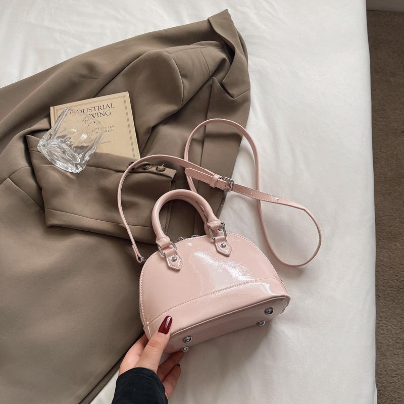 Bag Women 2025 Summer New Fashion Retro Portable Shell Bag Simple Casual One Shoulder Crossbody Bag Women