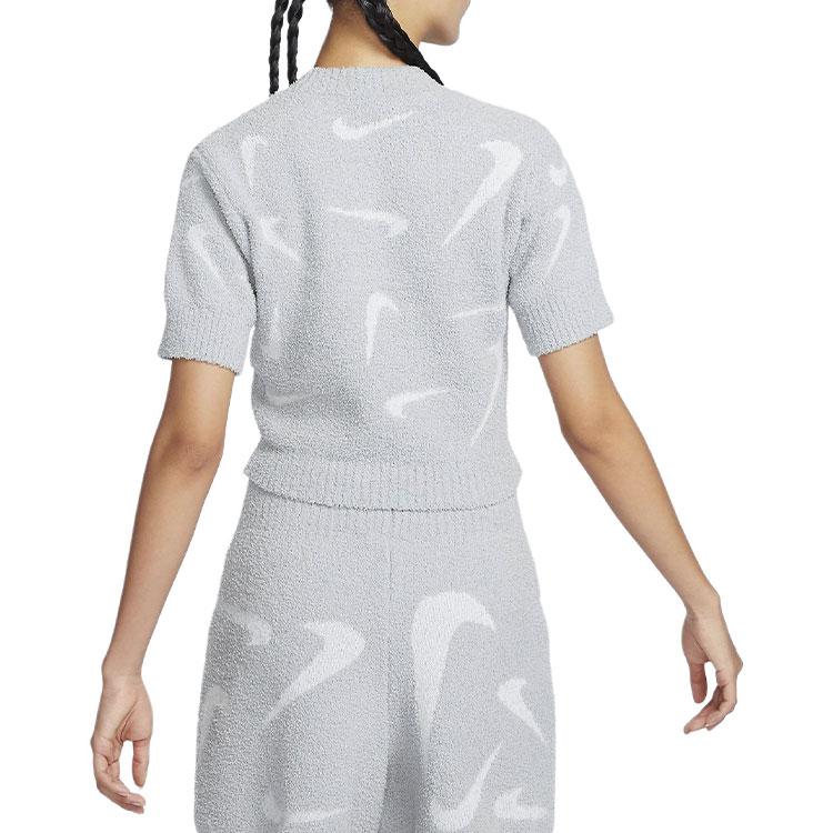 Nike Ropa Deportiva Fénix Acogedora Estampado Completo Camiseta Casual Corta de Manga Corta para Mujer Tops Gris Humo Claro FD4287-077