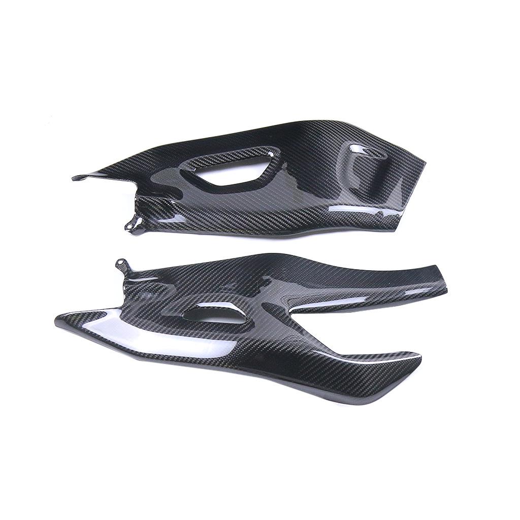 Yamaha R1/M MT10/FZ10 Carbon Fiber Swingarm Protector
