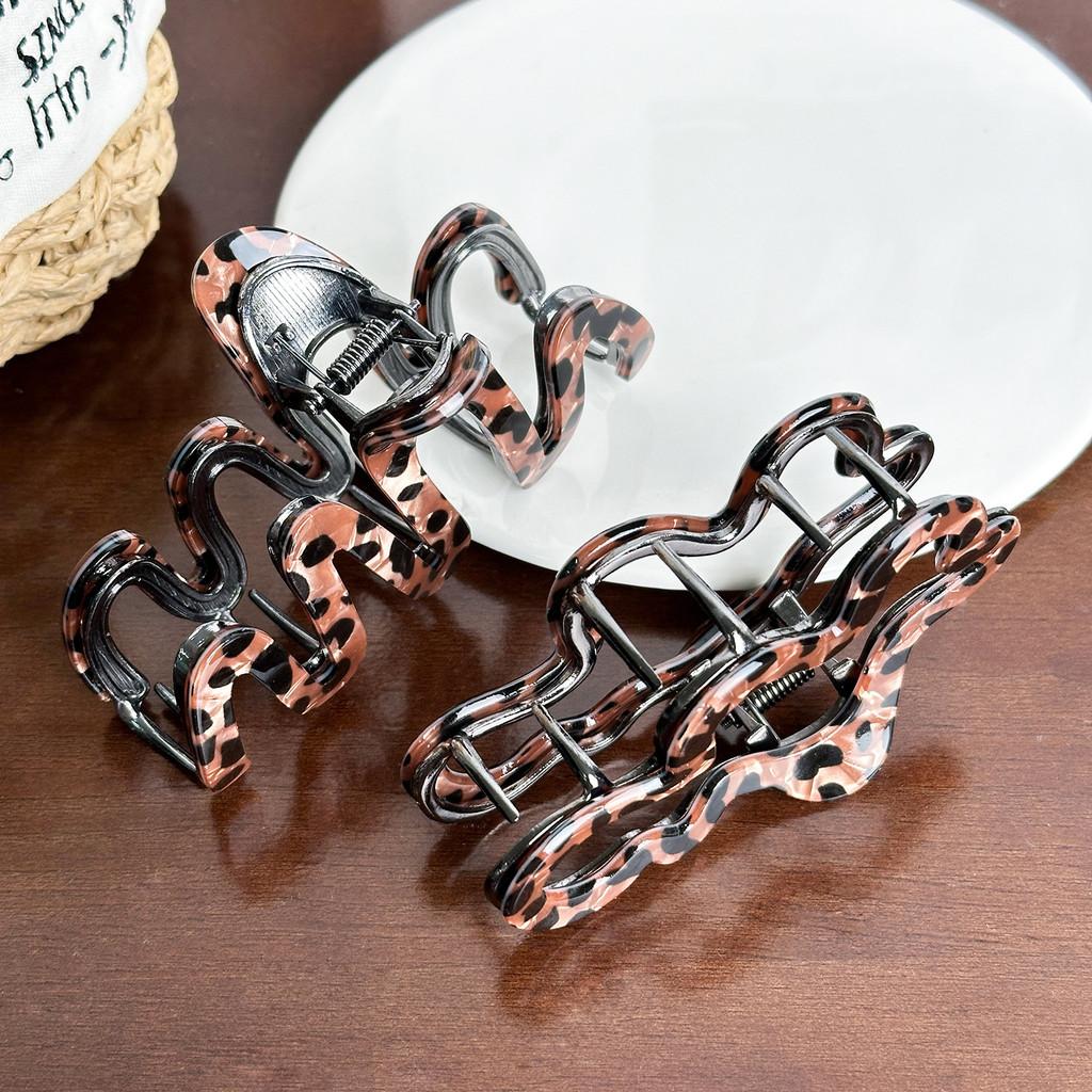 Leopard Trendy Print Mixed Material Hair Claw Clip Perfect For Everyday Use