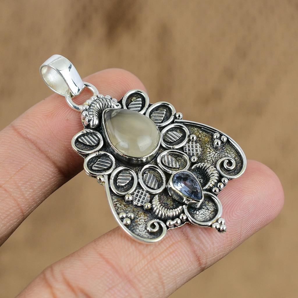 Natural Moonstone Gemstone Pendant 925 Sterling Silver Indian Jewelry For Women