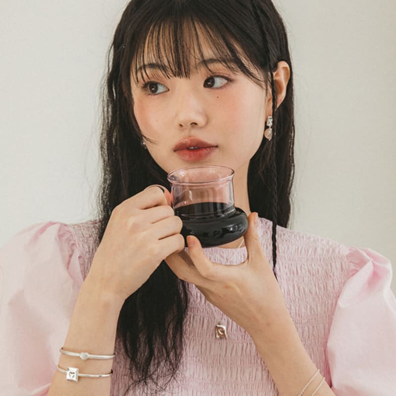 WEAR DRAWING Heart Bite Bangle