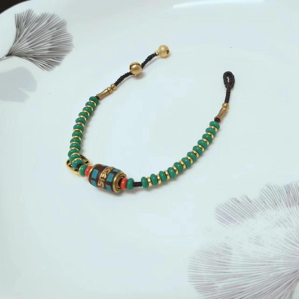 Handmade Chinese Retro Beaded Bracelet: Versatile Ethnic Style for Couples & Friends